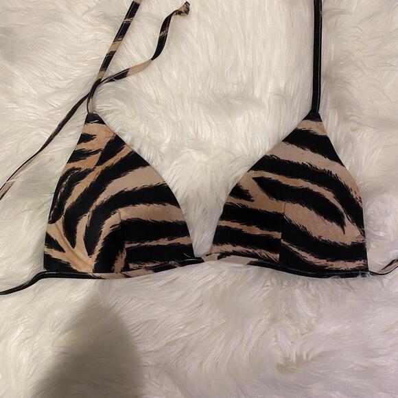 H&M triangle bikini top giraffe animal print M - Picture 1 of 3